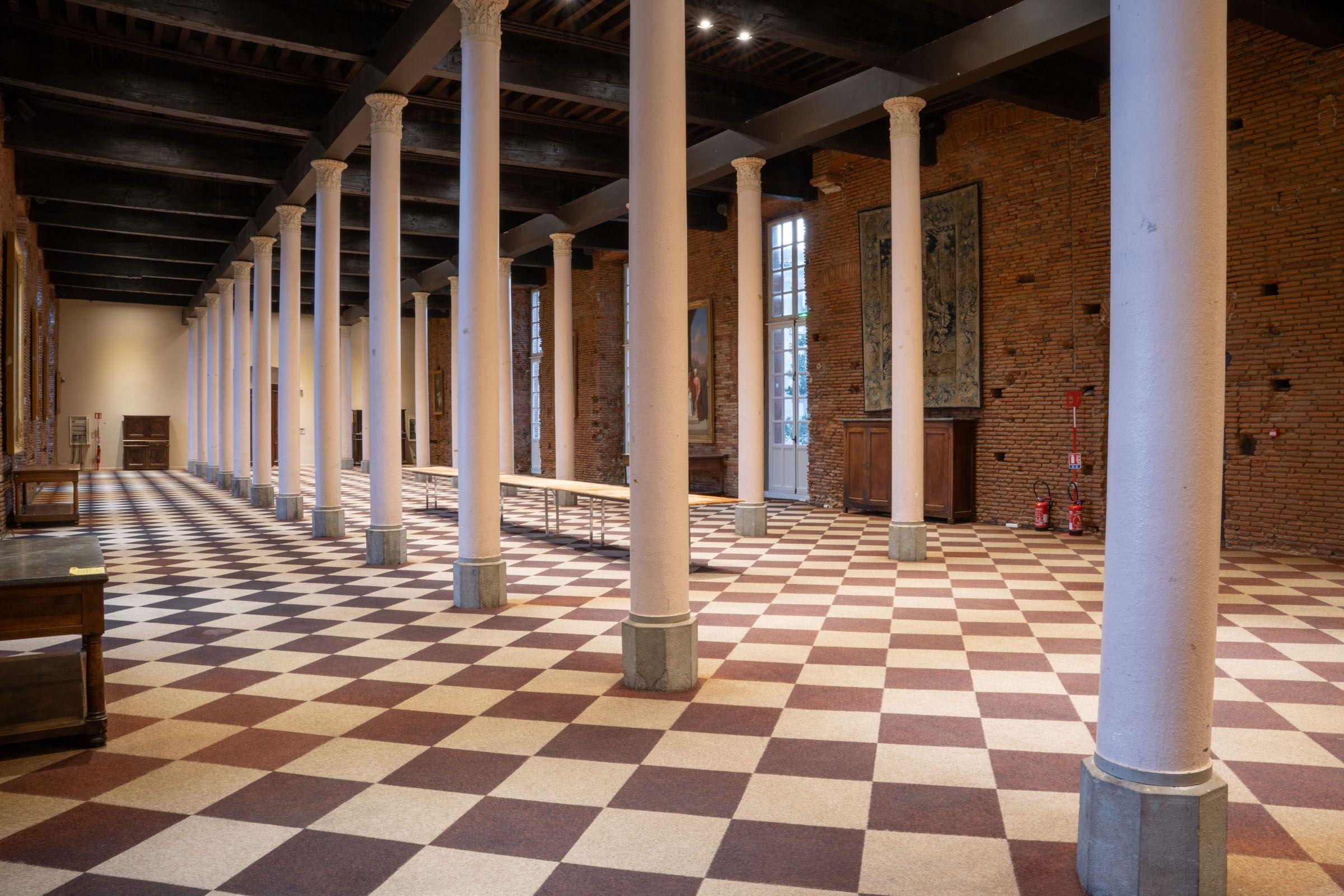 Salle des colonnes Hôtel Dieu Saint-Jacques de Toulouse