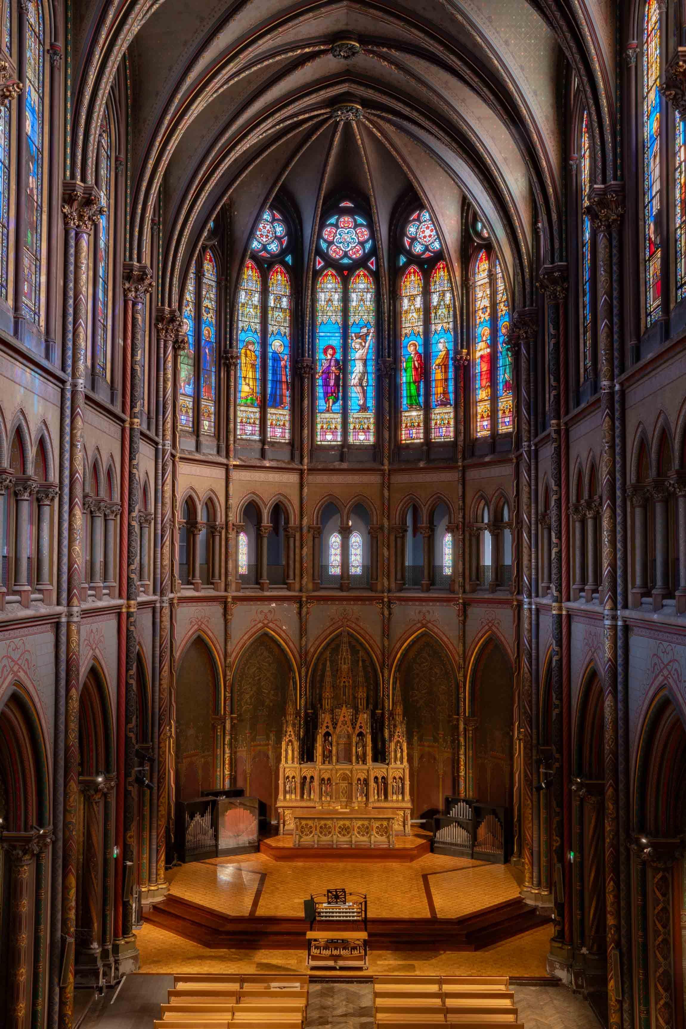 Vitrail vitraux Gesta Benezet église du Gesù Toulouse
