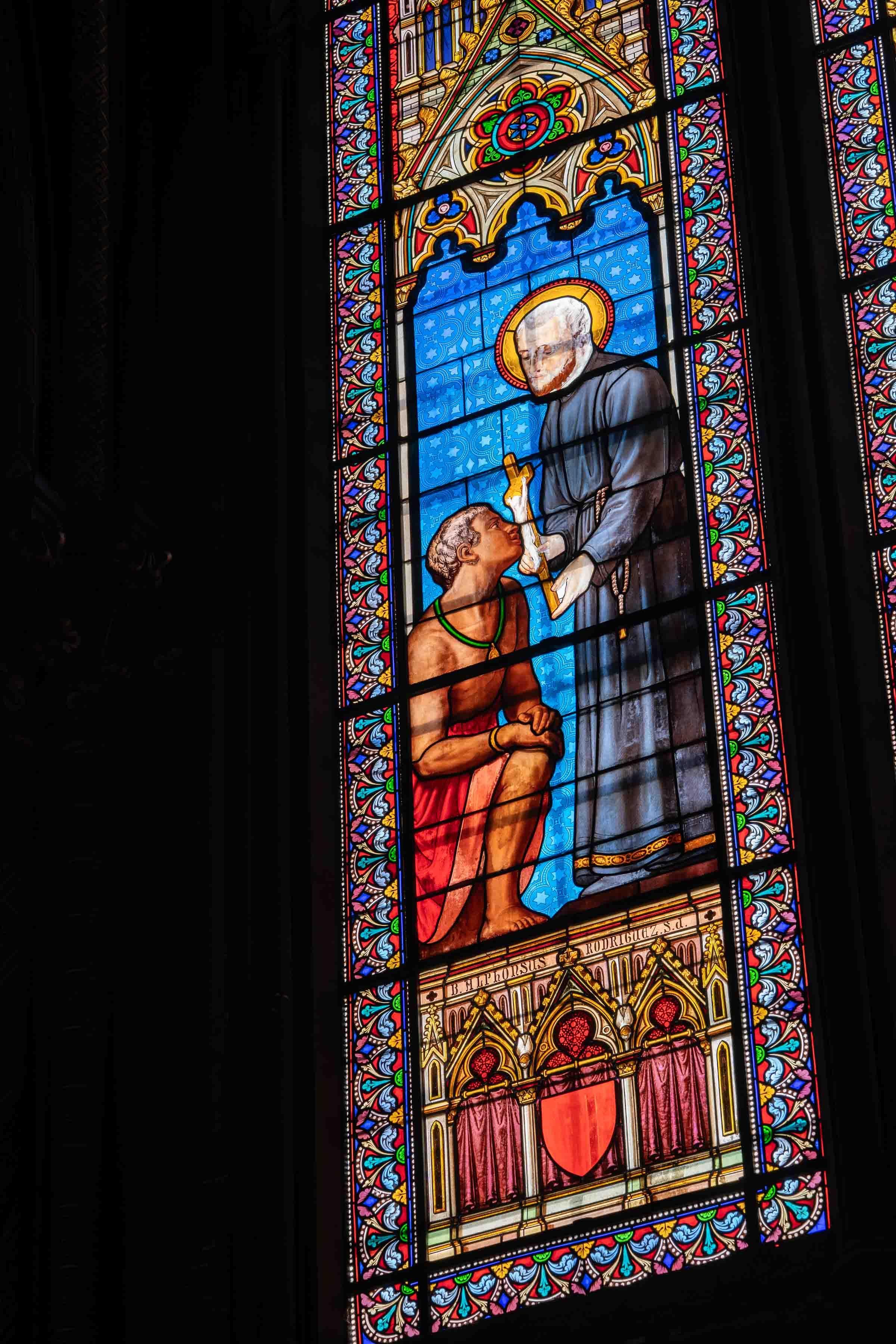 Vitrail vitraux Gesta Benezet église du Gesù Toulouse