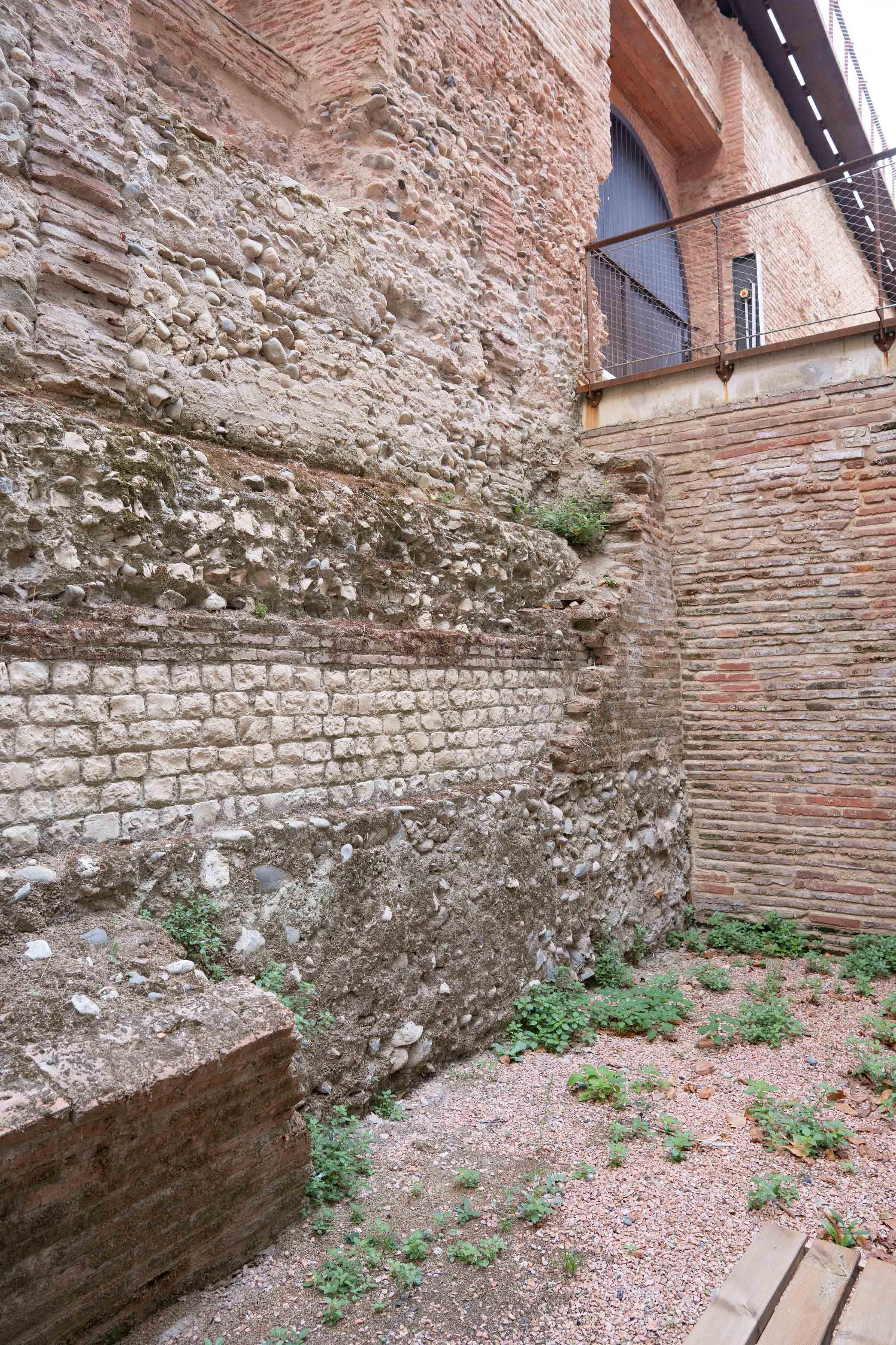 Fondations antiques, muraille de Toulouse, Hauts-Murats, muraille